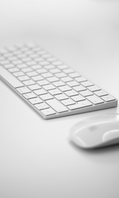 Apple Keyboard & Mouse